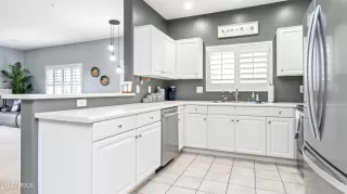 Photo #2: 6446121 Listing 