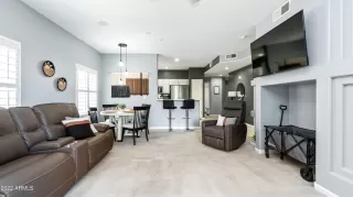 Photo #6: 6446121 Listing 