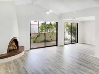 Photo #2: 6446643 Listing 