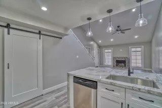 Photo #2: 6447042 Listing