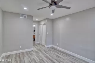 Photo #6: 6447042 Listing