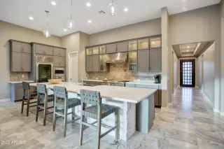 Photo #2: 6447061 Listing 