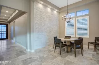 Photo #6: 6447061 Listing 