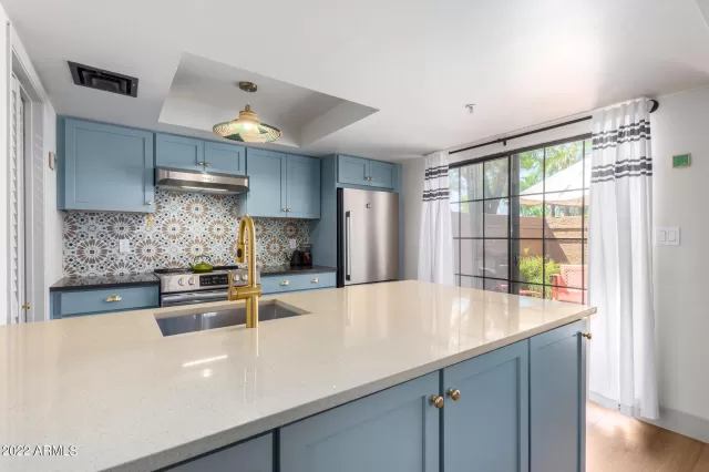 MLS: 6447207 Condo For Sale