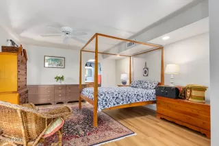 Photo #6: 6447207 Listing