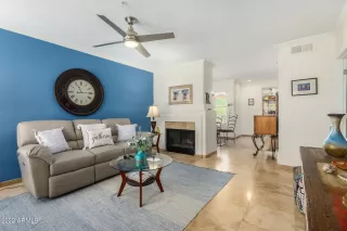 Photo #5: 6447301 Listing