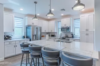 Photo #3: 6447442 Listing