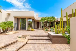 Photo #2: 6447607 Listing