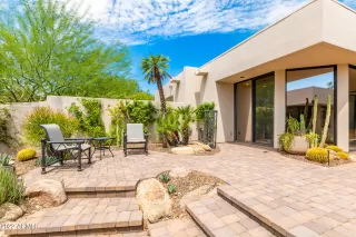 Photo #3: 6447607 Listing