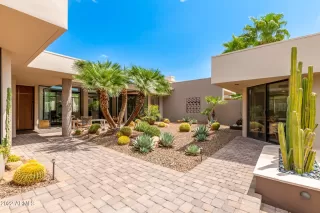 Photo #5: 6447607 Listing