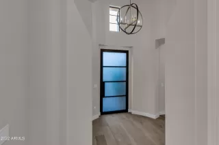 Photo #5: 6447850 Listing