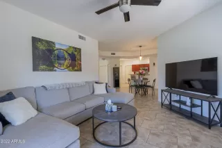 Photo #6: 6448139 Listing 