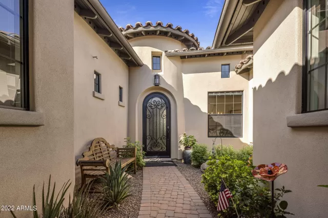 MLS: 6448291 Condo For Sale