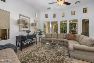 Photo #3: 6448291 Listing 