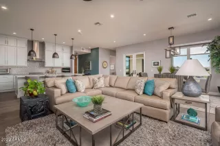 Photo #2: 6448382 Listing