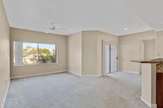 Photo #2: 6448404 Listing