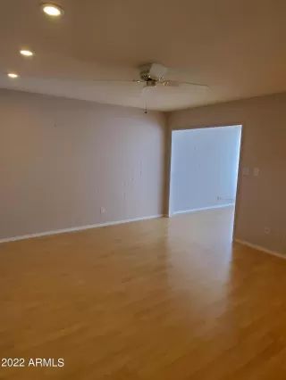 Photo #3: 6448517 Listing
