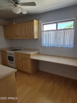 Photo #6: 6448517 Listing
