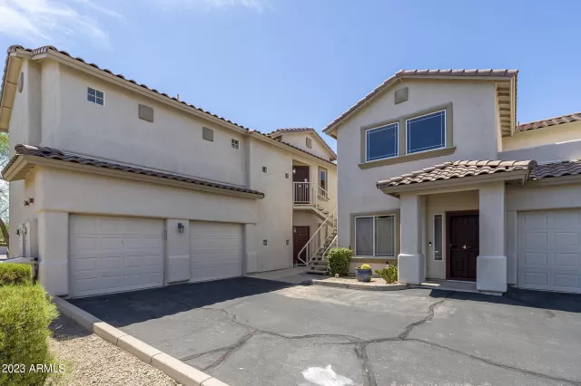 MLS: 6448614 Condo For Sale