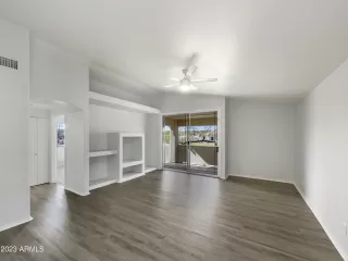 Photo #1: 6448614 Listing 