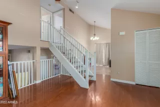 Photo #4: 6448662 Listing