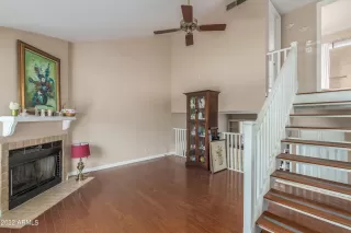 Photo #5: 6448662 Listing