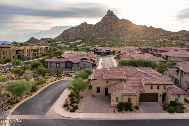 MLS: 6448813 Condo For Sale