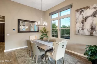 Photo #6: 6448813 Listing