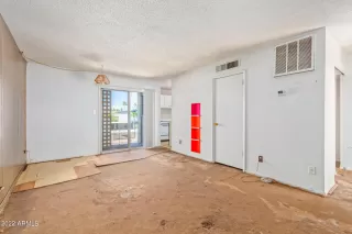 Photo #4: 6448823 Listing