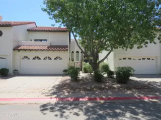 Photo #1: 6449378 Listing 