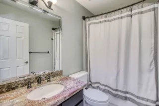 Photo #6: 6449378 Listing 