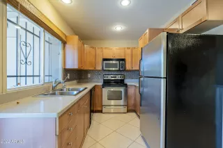 Photo #3: 6449379 Listing
