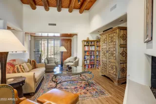 Photo #4: 6450967 Listing