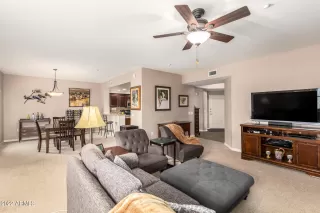 Photo #4: 6451069 Listing