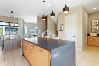 Photo #3: 6451139 Listing 