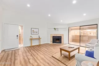 Photo #3: 6451194 Listing