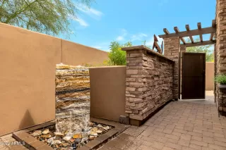 Photo #3: 6451262 Listing