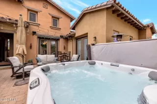 Photo #6: 6451262 Listing