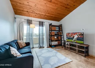 Photo #3: 6451328 Listing