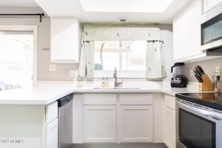 Photo #4: 6451455 Listing