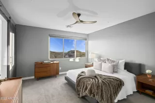 Photo #3: 6452303 Listing