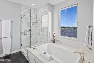 Photo #4: 6452303 Listing