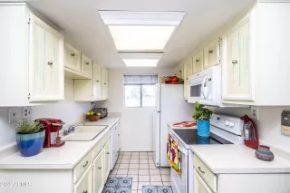 Photo #2: 6452428 Listing