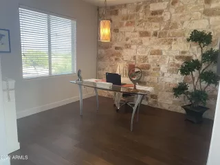 Photo #6: 6452688 Listing