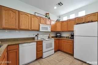 Photo #3: 6452729 Listing 