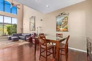Photo #5: 6453277 Listing
