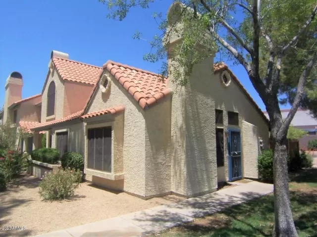 MLS: 6453289 Condo For Sale