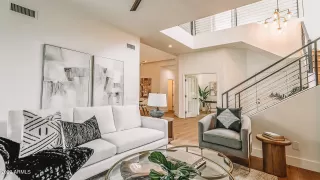 Photo #3: 6453539 Listing