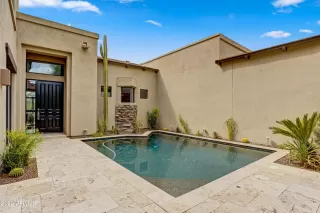 Photo #1: 6453699 Listing