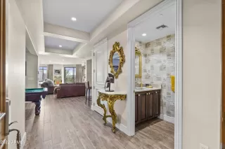 Photo #2: 6454021 Listing 
